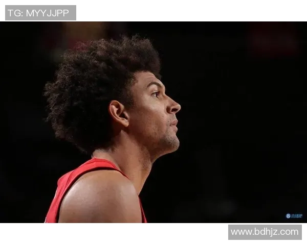 曾经的防守明星塞布尔表现低迷5投0中仅送出2抢断正负值惨淡19